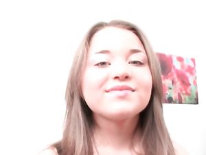 Curvy Brunette Sucking A Fat Long Schlong